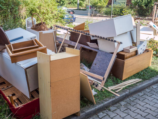 Best Professional Junk Removal  in Newington, VA